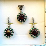 Strieborná súprava rubín a smaragd