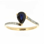 Gold ring with sapphire and diamonds