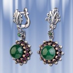 Earrings with chrysoprase ruby