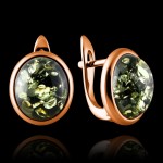 Gold-plated silver earrings with green amber