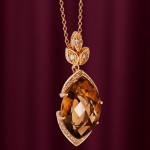 Gold pendant with diamonds and smoky topaz