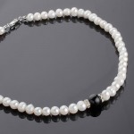 Колье из жемчуга и агата