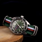 Montre-bracelet mécanique Vostok « Komandirskie »