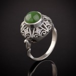 Ring with nephrite silver
