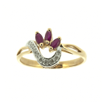 Gold ring with rubies and diamonds