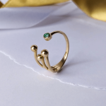 Gold ring with emerald