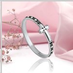 Anello in argento "Croce"
