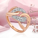 Златни прстен са дијамантима