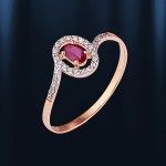 Златни прстен са дијамантима и рубином. Бицолор