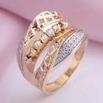Kúpte si prsteň zo žltého zlata so zirkónom v Nemecku.