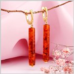 Boucles d'oreilles en argent plaqué or. ambre