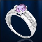 Серебряное кольцо с алекситом. Фианиты