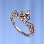 Stříbrný prsten s fianitemi