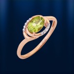 Gold ring with chrysolite & fianites