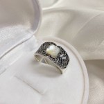 Сребърен пръстен с опал и марказит
