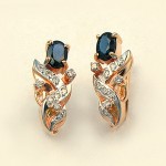 Gold earrings with diamonds, sapphire
