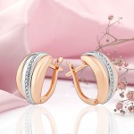 Boucles d'oreilles en or en zircone d'or russe 585