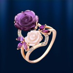 Gold ring with mother of pearl & amethyst
