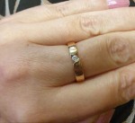 Zlatý prsten 585 se zirkony