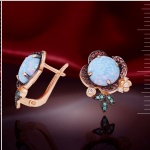 Opal ve nişanlı küpeler