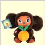 Cheburashka που μιλά με πορτοκάλι
