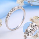 Gianni Lazzaro. White gold ring with diamonds