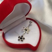 Silbernes Bauchnabelpiercing „Bouquet“