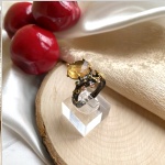 Bague en argent plaqué or avec zircone et citrine
