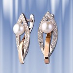 Earrings with pearl. Silver Gold