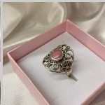 Серебряное кольцо с розовым опалом и марказитом