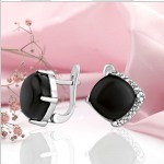 Серебряные серьги с ониксом и цирконием