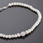 Колье из жемчуга и кварца