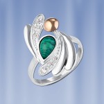 Кольцо с малахитом. Серебряное золото