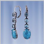 Серьги с украшениями из бирюзы