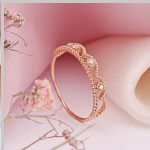 Goldring Aus RussisChem Gold 585 ° MIT Zirkonia