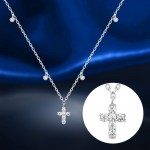 Stříbrný náhrdelník s přívěskem kříž vyrobený ze zirkonu