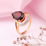 Златни прстен 585 гранат