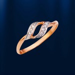 Zlatni prsten sa dijamantima. Bicolor