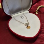 Oceľový náhrdelník so zirkónmi "Lucy"