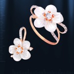 Золотой комплект с перламутром