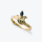 Златен пръстен със сапфир и диаманти