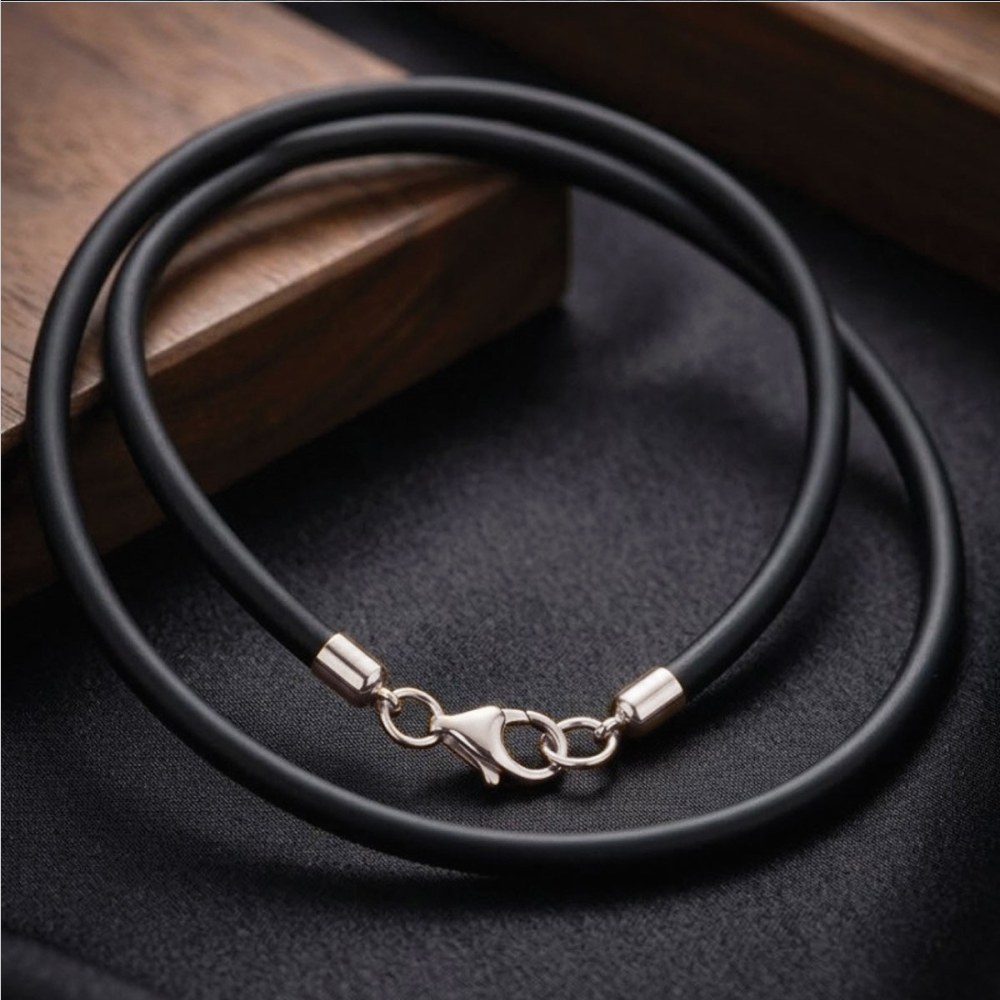 Pulseira de borracha preta com prata 925