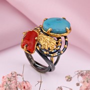 Позолоченное серебряное кольцо с бирюзой и кораллом
