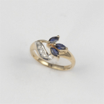 Gold ring with sapphires and diamonds