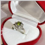 Ασημένιο δαχτυλίδι με ζιργκόν και Swarovski®