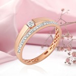 Златен пръстен с диаманти