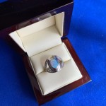 Zilveren ring met opaal en zirkonia