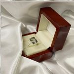 Серебряное кольцо "Нежность". Зеленый кварц и цирконий