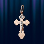 Крест-подвеска с блестящим русским золотом.