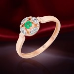 Zlatý prsten s diamanty, smaragd